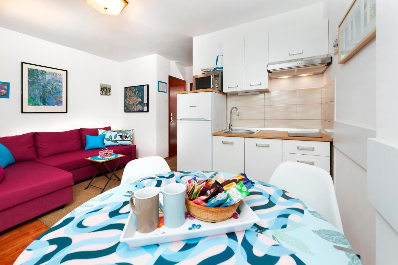 Apartments Aja And Stefy 로비니 외부 사진